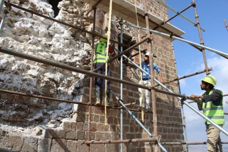 Executing reinforcement works for bulging areas on the southern façade of the entrance